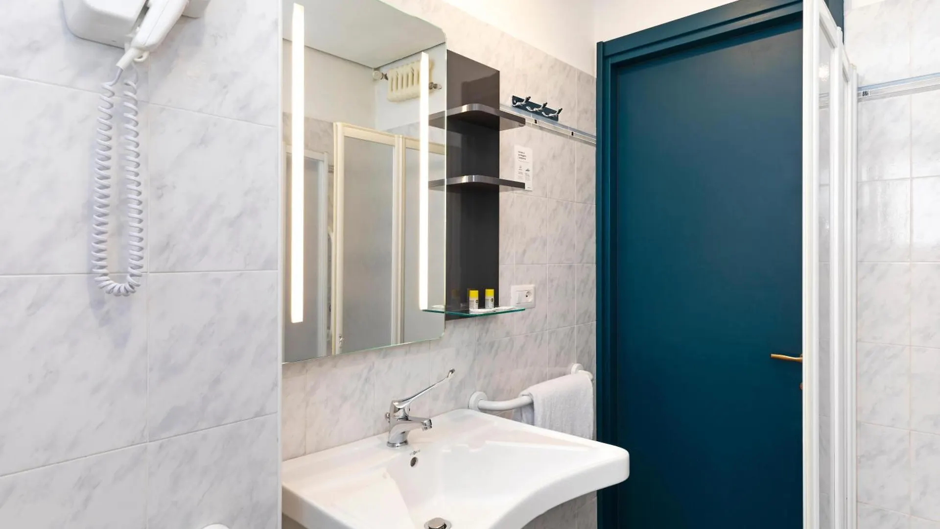 B&B Hotel Como City Center