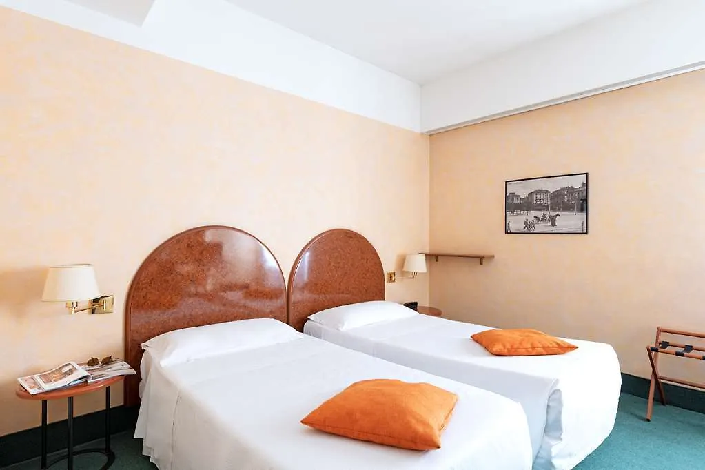 B&B Hotel Como City Center